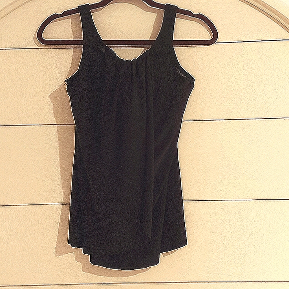 Miraclesuit, Illusionist Ursula size 10d, black draped, under wire tankini top